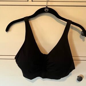 NWOT Anybody Intimates Wirefree Cuplift Seamless Bra Size Medium